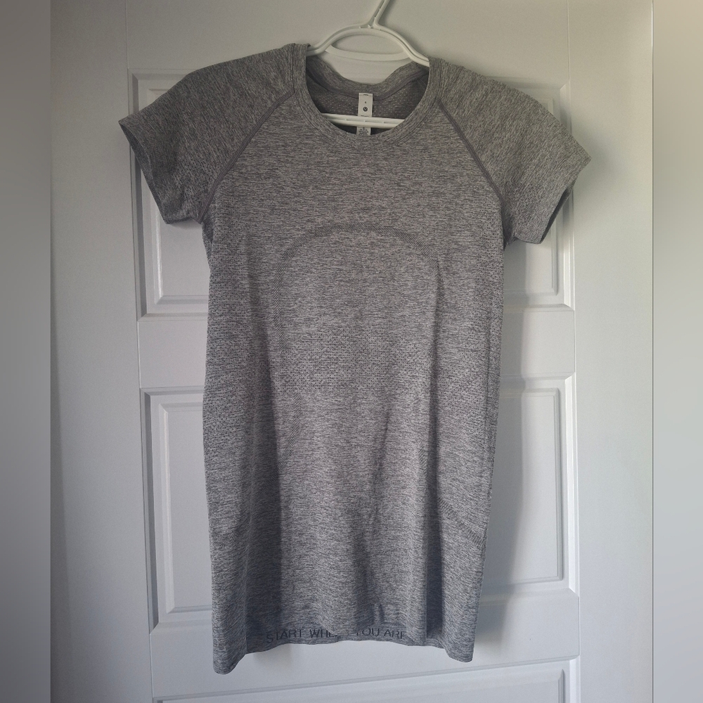 Lulu Tee BNWOT
